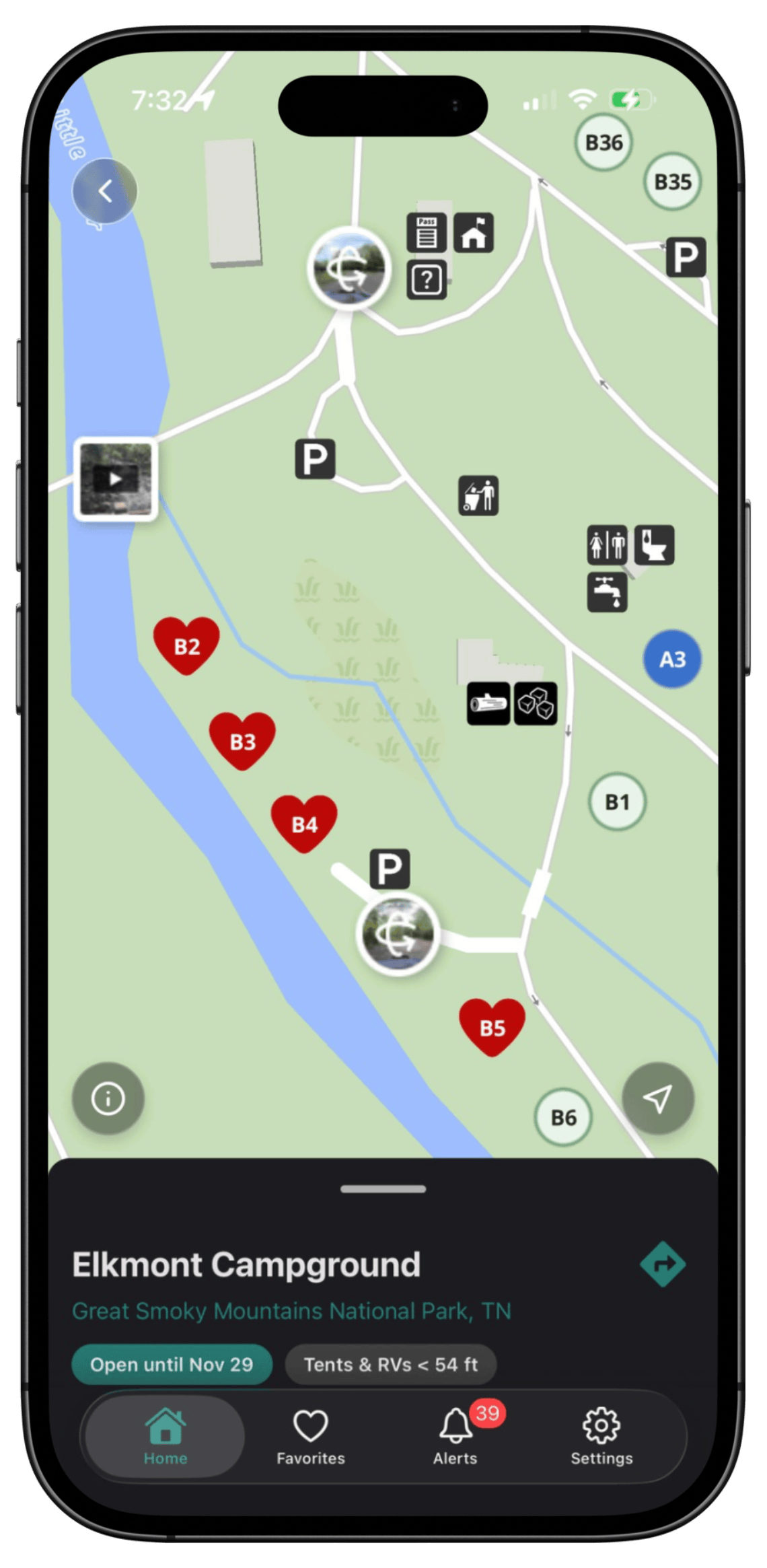 Interactive campground map with favorites in the PerfectCamp Parks app